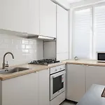 Zen Apartment Brasov